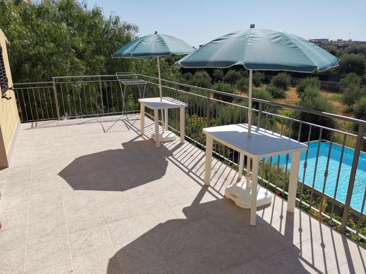 Villa Sole - Finaiti - Appartamento Per Turisti Floridia Exterior foto