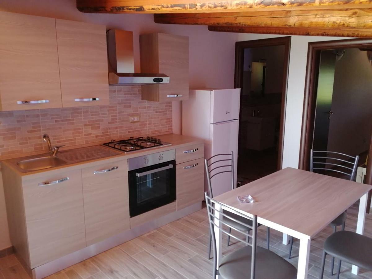 Villa Sole - Finaiti - Appartamento Per Turisti Floridia Exterior foto