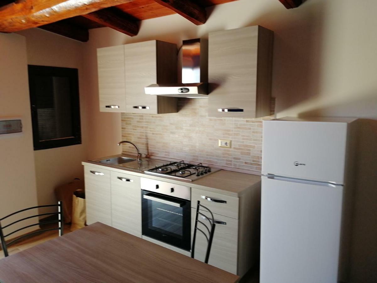 Villa Sole - Finaiti - Appartamento Per Turisti Floridia Exterior foto